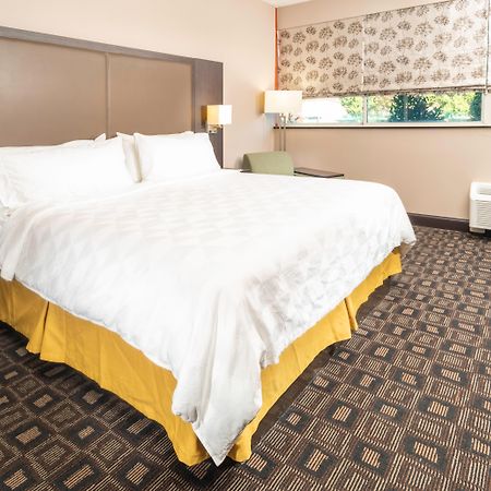Holiday Inn Louisville East - Hurstbourne By Ihg Exteriör bild