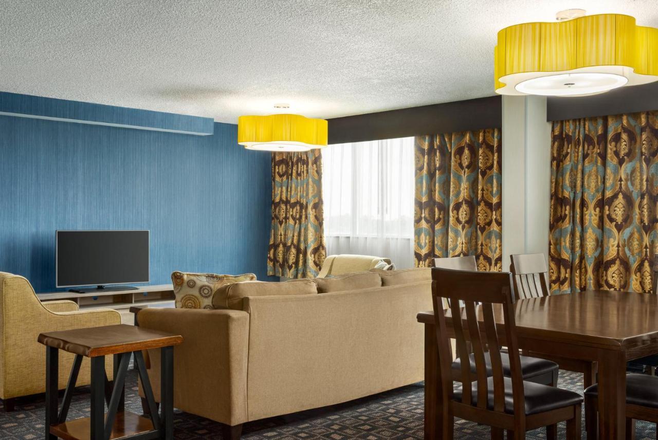 Holiday Inn Louisville East - Hurstbourne By Ihg Exteriör bild