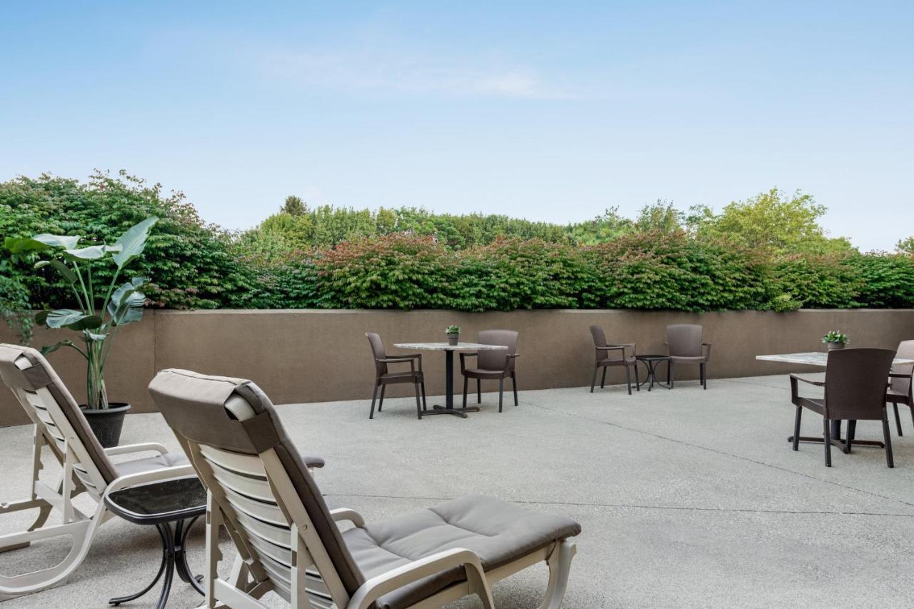 Holiday Inn Louisville East - Hurstbourne By Ihg Exteriör bild