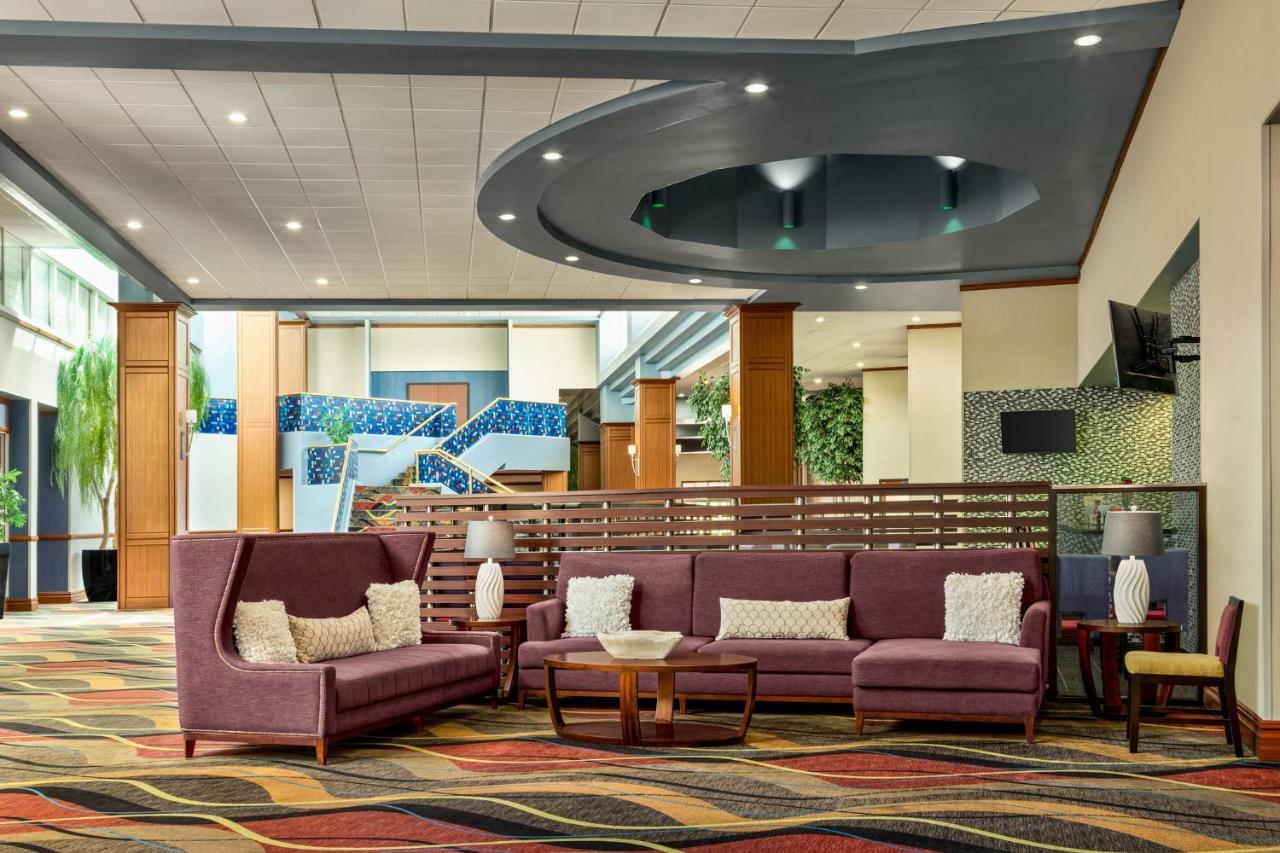 Holiday Inn Louisville East - Hurstbourne By Ihg Exteriör bild