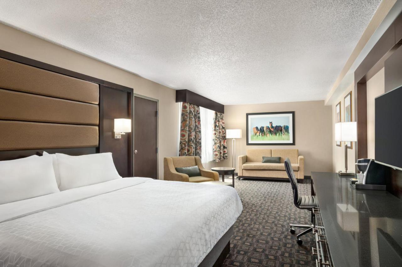 Holiday Inn Louisville East - Hurstbourne By Ihg Exteriör bild