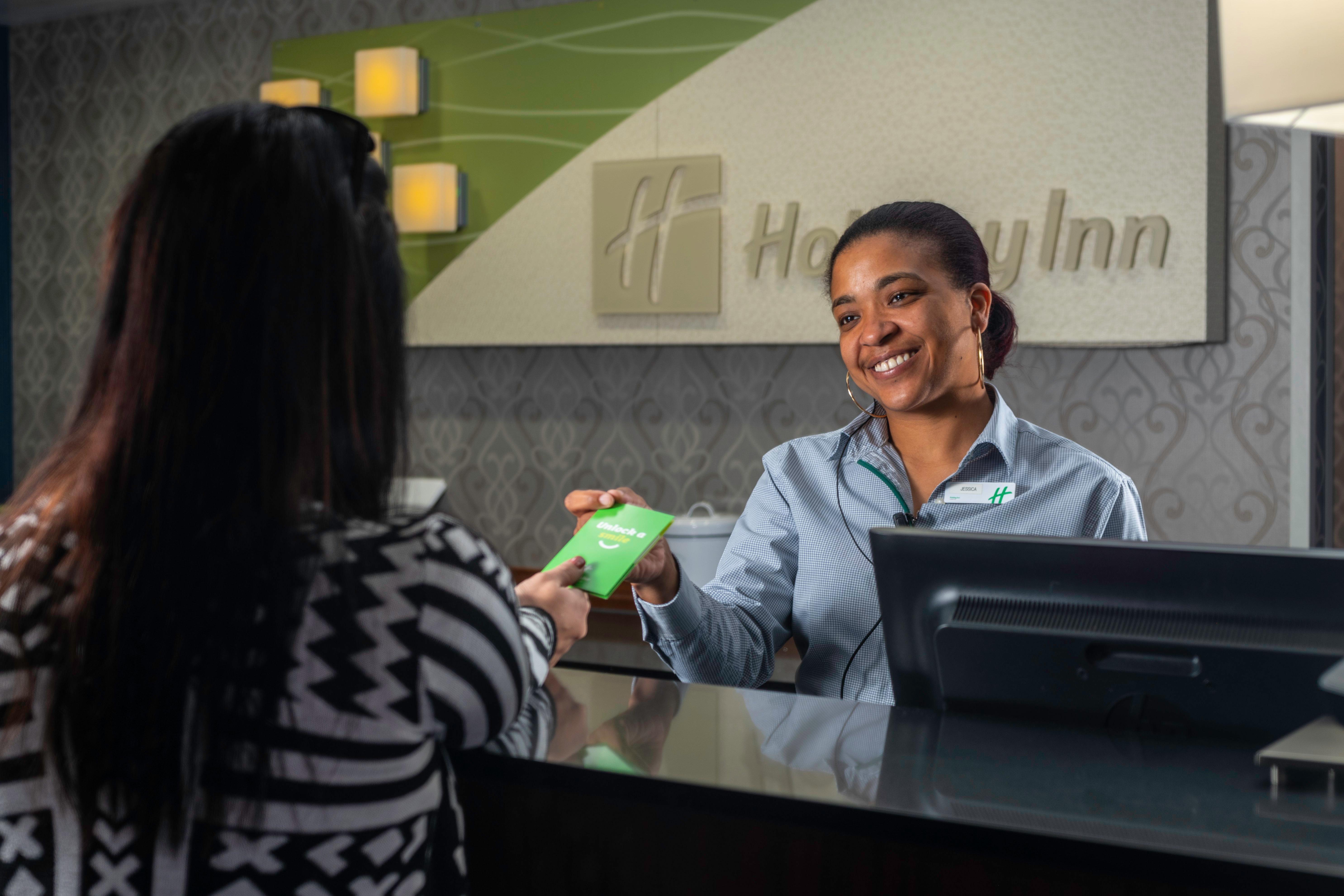 Holiday Inn Louisville East - Hurstbourne By Ihg Exteriör bild